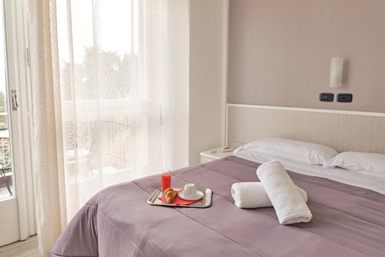 Hotel Astoria Бордигера Экстерьер фото
