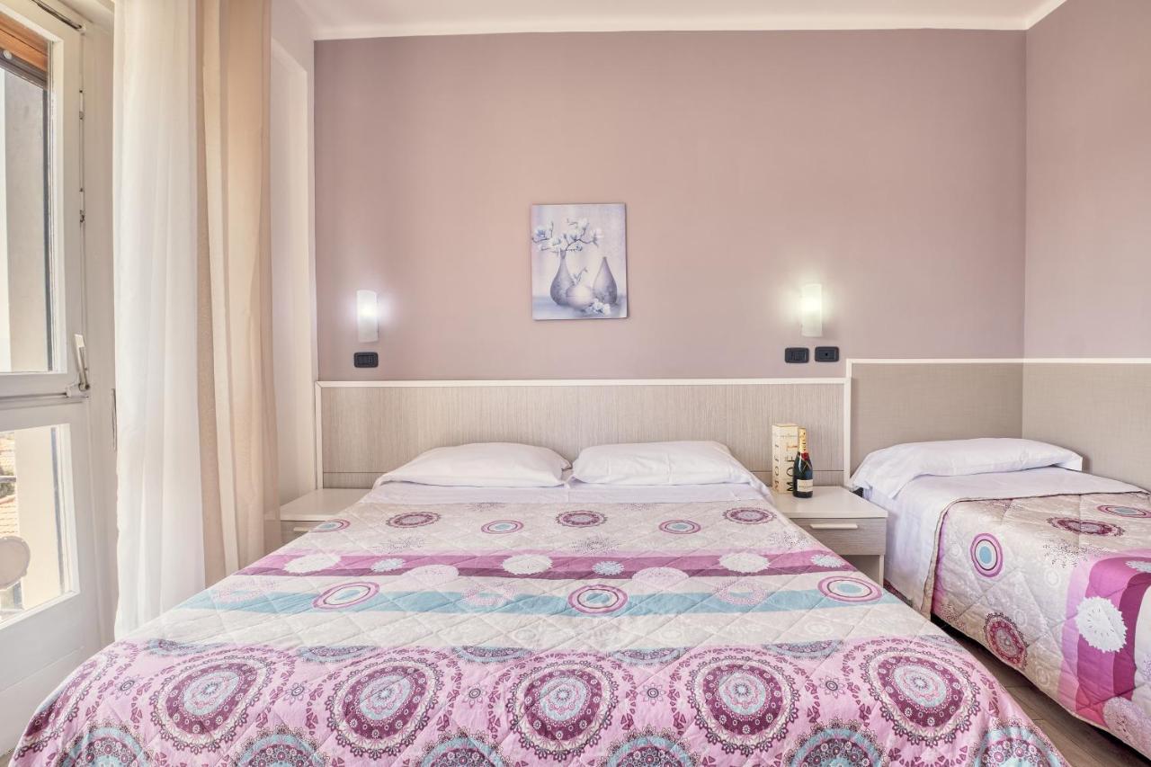 Hotel Astoria Бордигера Экстерьер фото